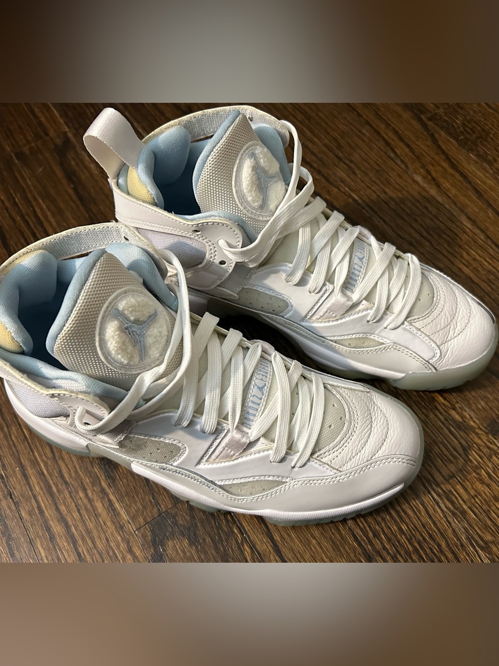 Nike Air Jordan Jumpman Two Trey "Columbia Ice Blue" Women's Size 8 [DR9631-110]